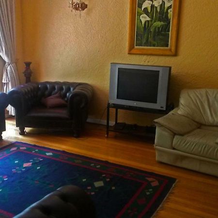 The Birches Backpacker Lodge Randburg Exteriör bild