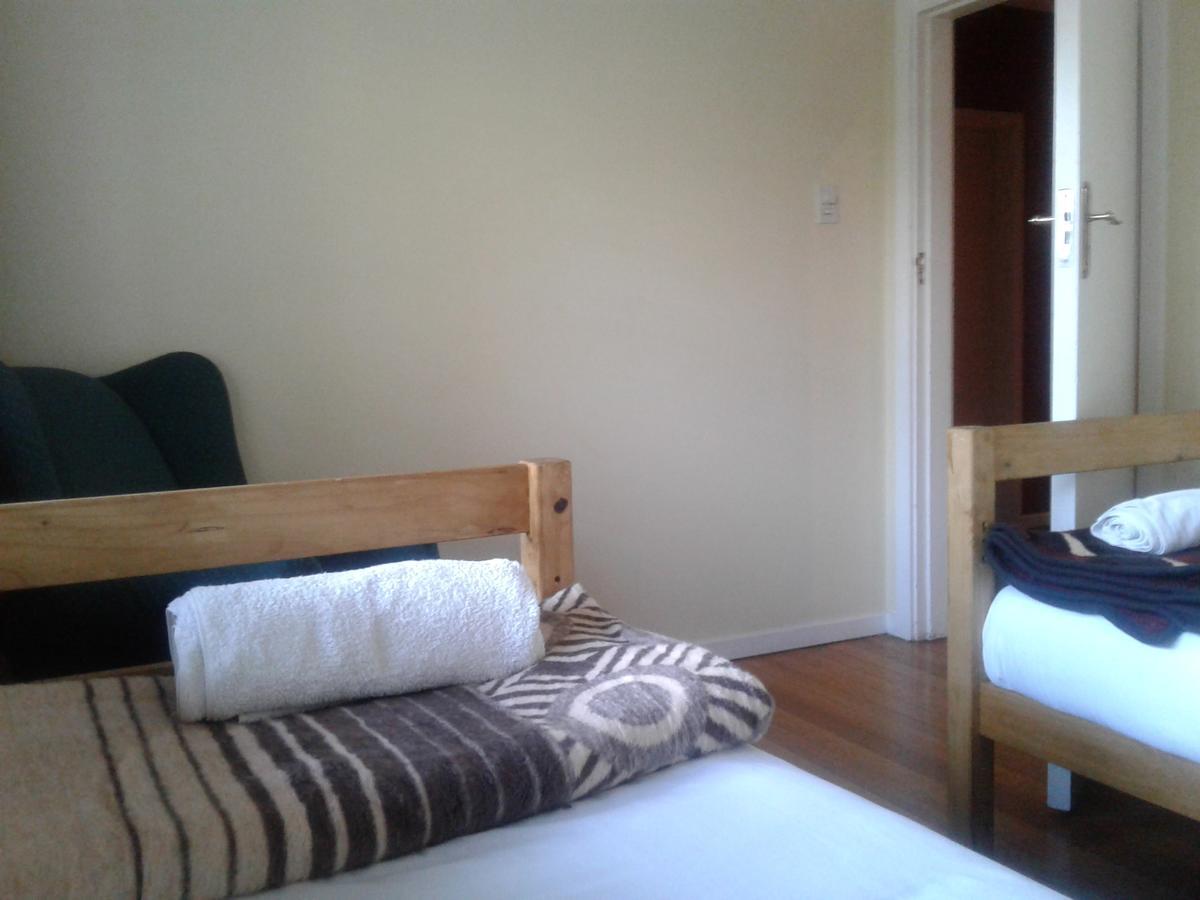 The Birches Backpacker Lodge Randburg Exteriör bild